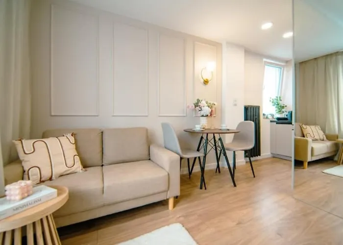 Bezowy Lejlighed Bydgoszcz